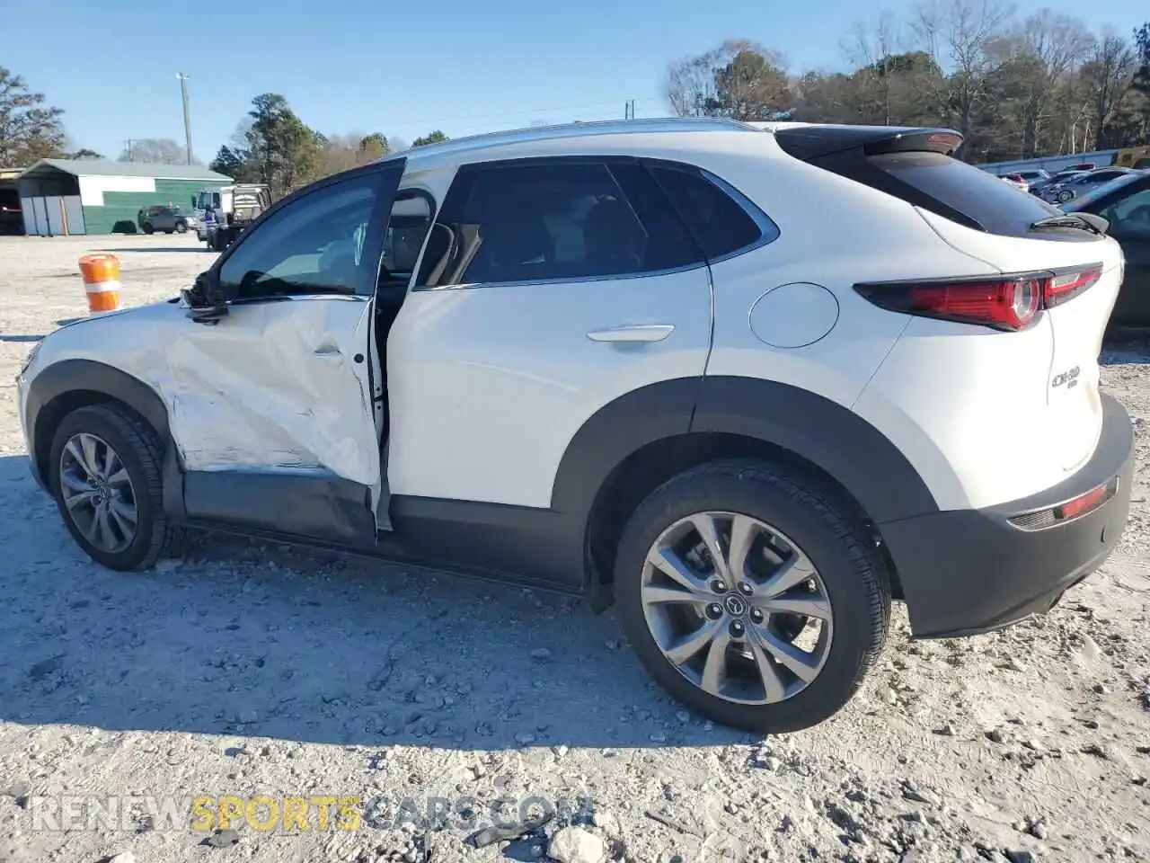 2 Photograph of a damaged car 3MVDMBDL8NM445479 MAZDA CX30 2022