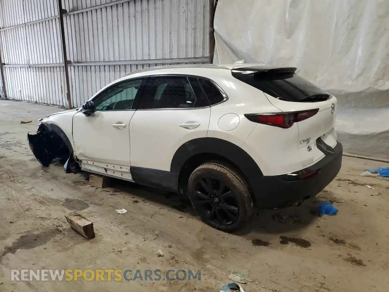 2 Photograph of a damaged car 3MVDMBDY8NM416740 MAZDA CX30 2022