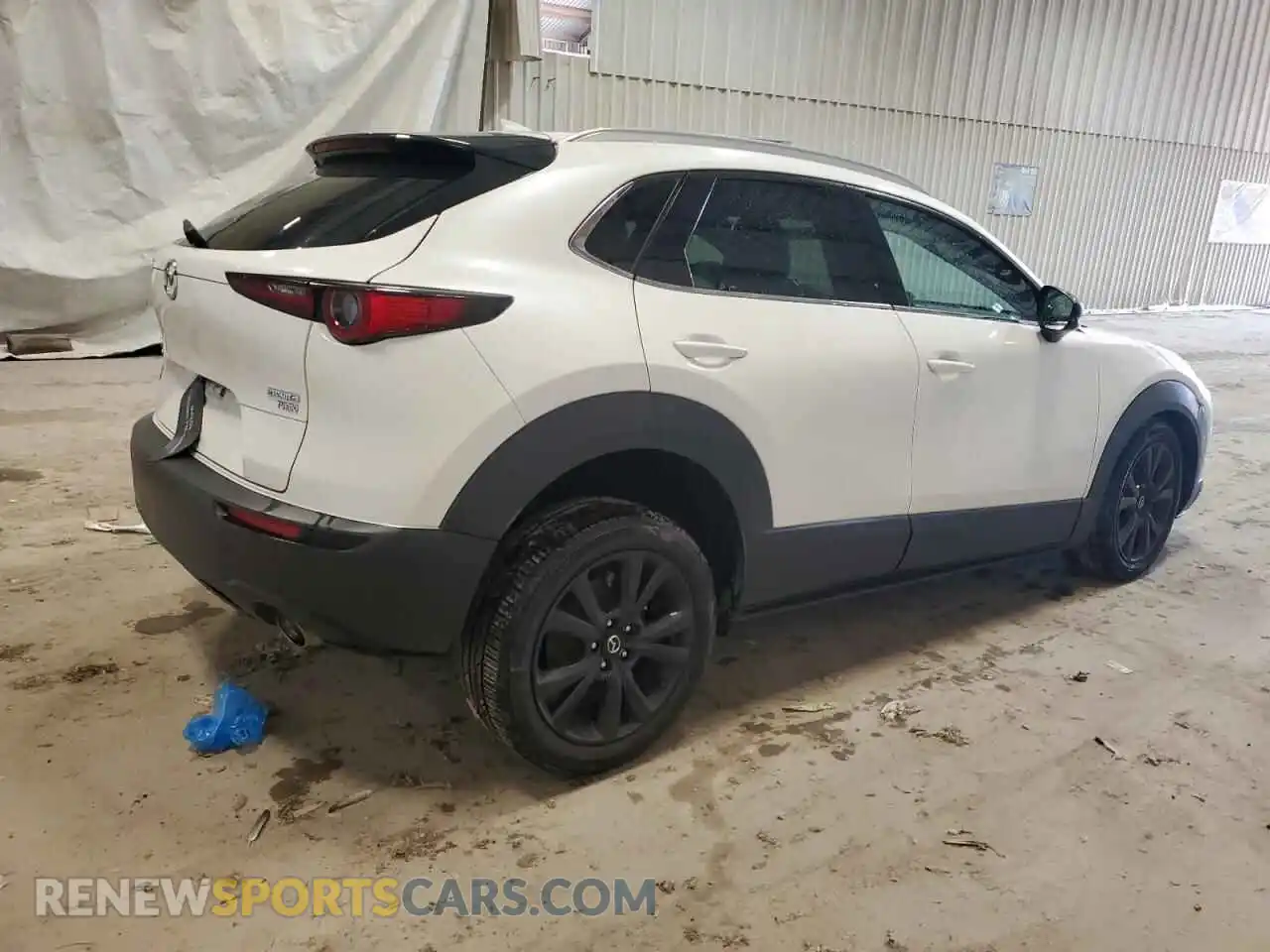 3 Photograph of a damaged car 3MVDMBDY8NM416740 MAZDA CX30 2022