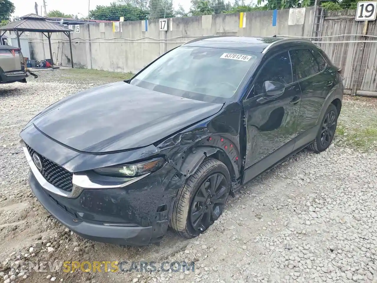1 Photograph of a damaged car 3MVDMBDY9NM409019 MAZDA CX30 2022