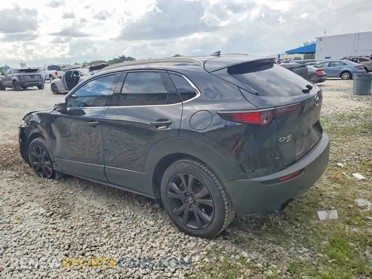 2 Photograph of a damaged car 3MVDMBDY9NM409019 MAZDA CX30 2022