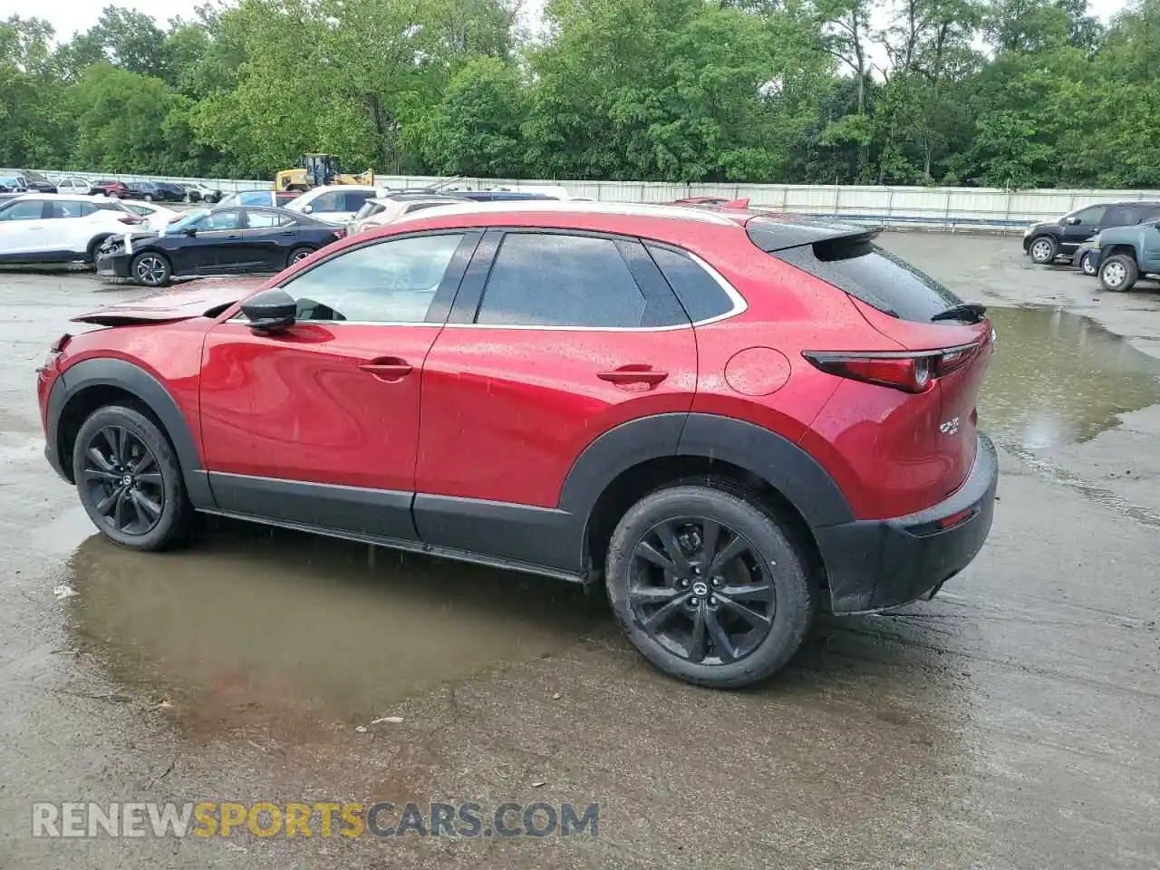 2 fotografías del automóvil dañado 3MVDMBDYXNM429862 MAZDA CX30 2022