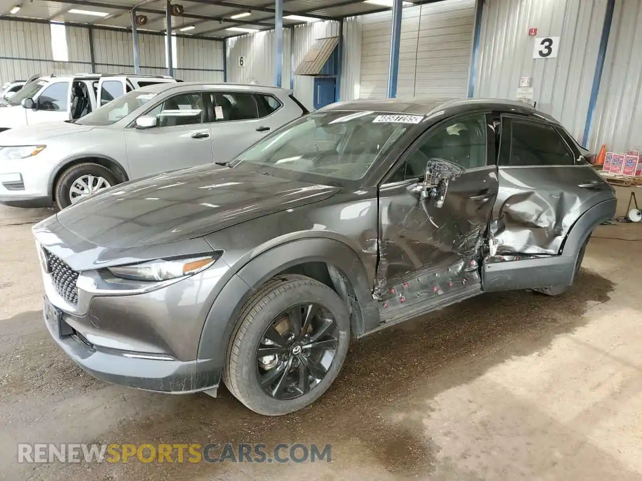 1 Photograph of a damaged car 3MVDMBEY4NM449670 MAZDA CX30 2022