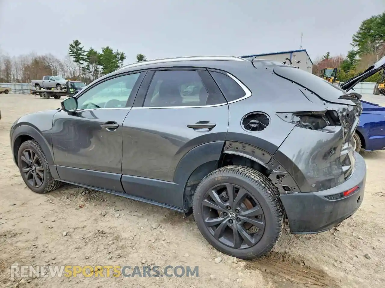 2 Photograph of a damaged car 3MVDMBEY6NM435589 MAZDA CX30 2022