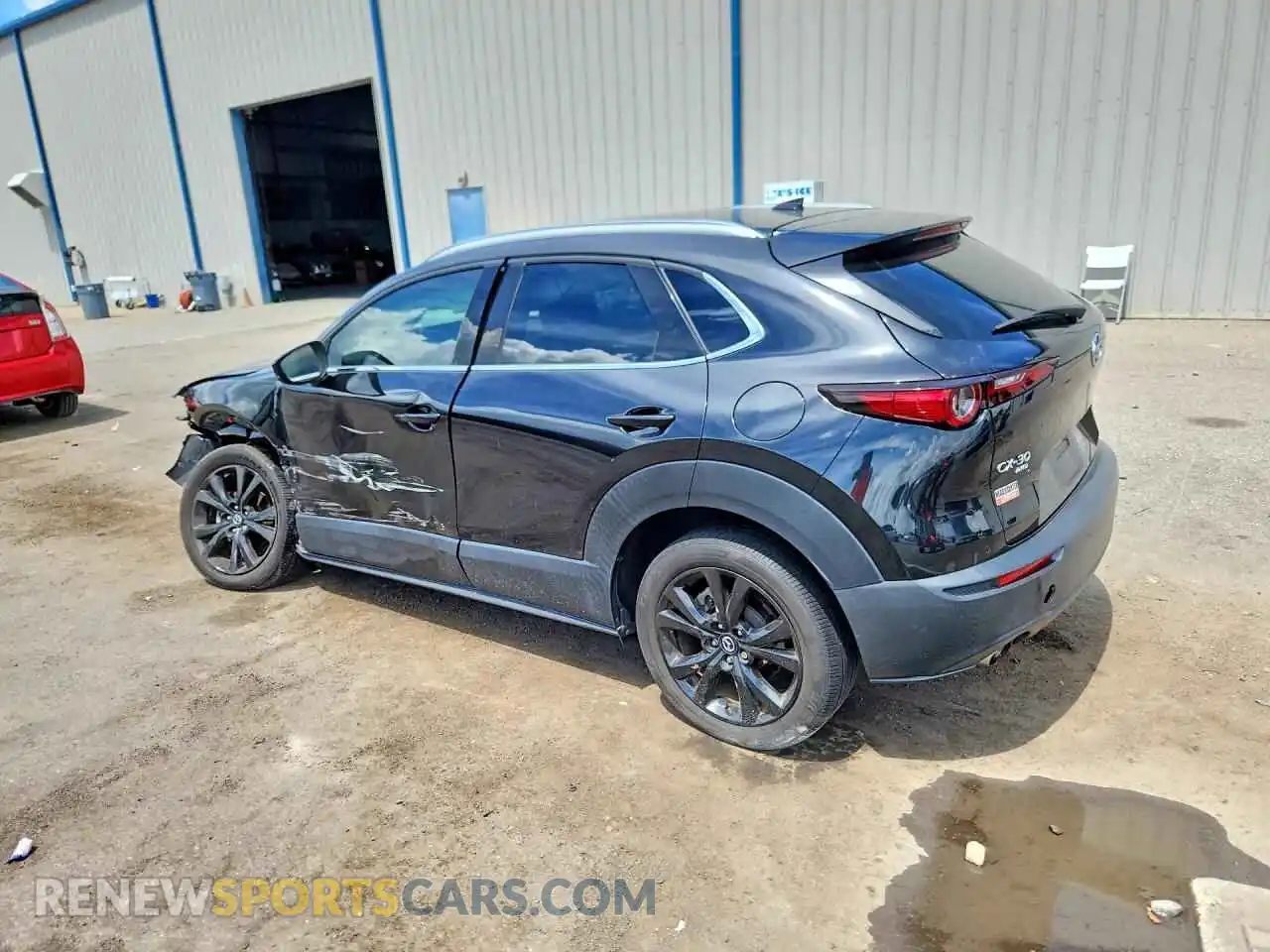 2 Фотография поврежденного автомобиля 3MVDMBEY7NM432474 MAZDA CX30 2022