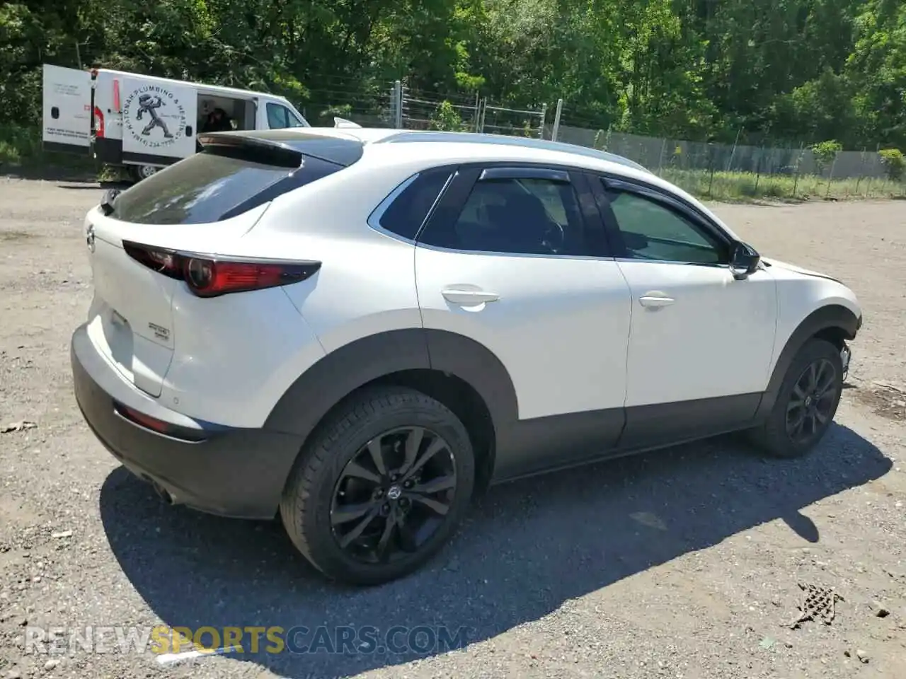 3 Photograph of a damaged car 3MVDMBEY7NM437545 MAZDA CX30 2022