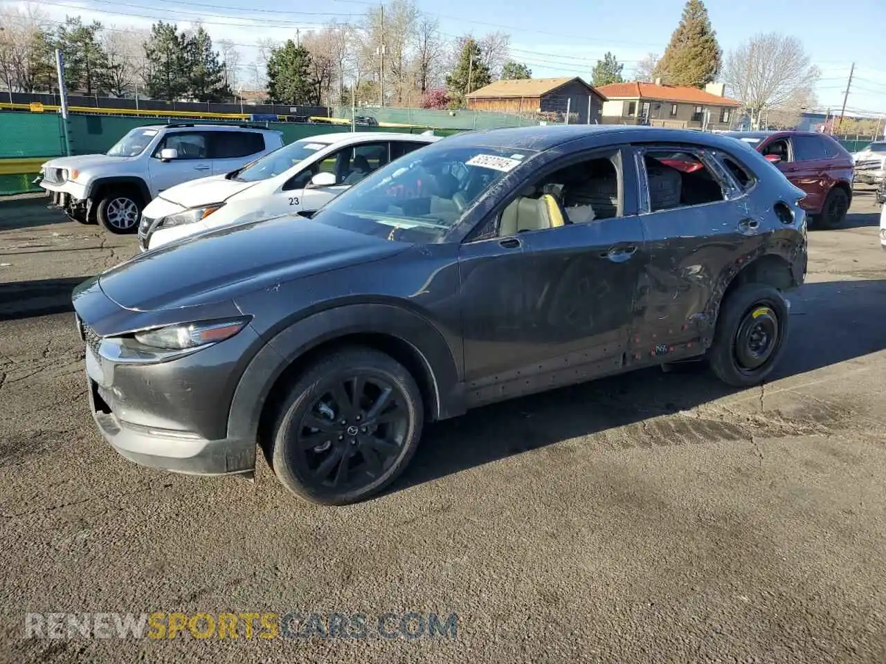 1 Photograph of a damaged car 3MVDMBEYXNM412364 MAZDA CX30 2022