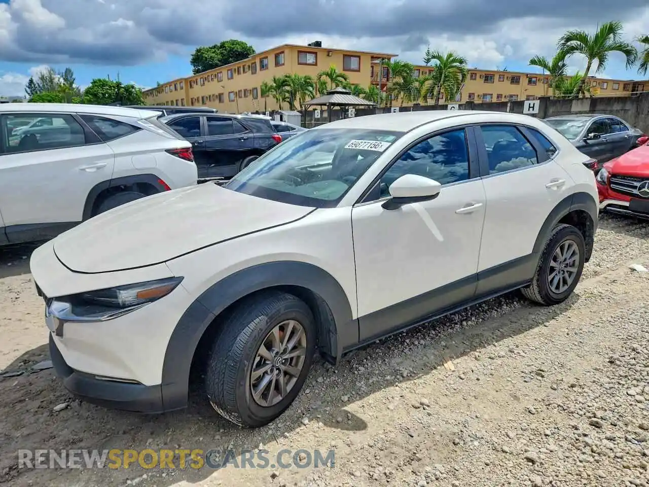 1 Photograph of a damaged car 3MVDMBAM5PM573162 MAZDA CX30 2023
