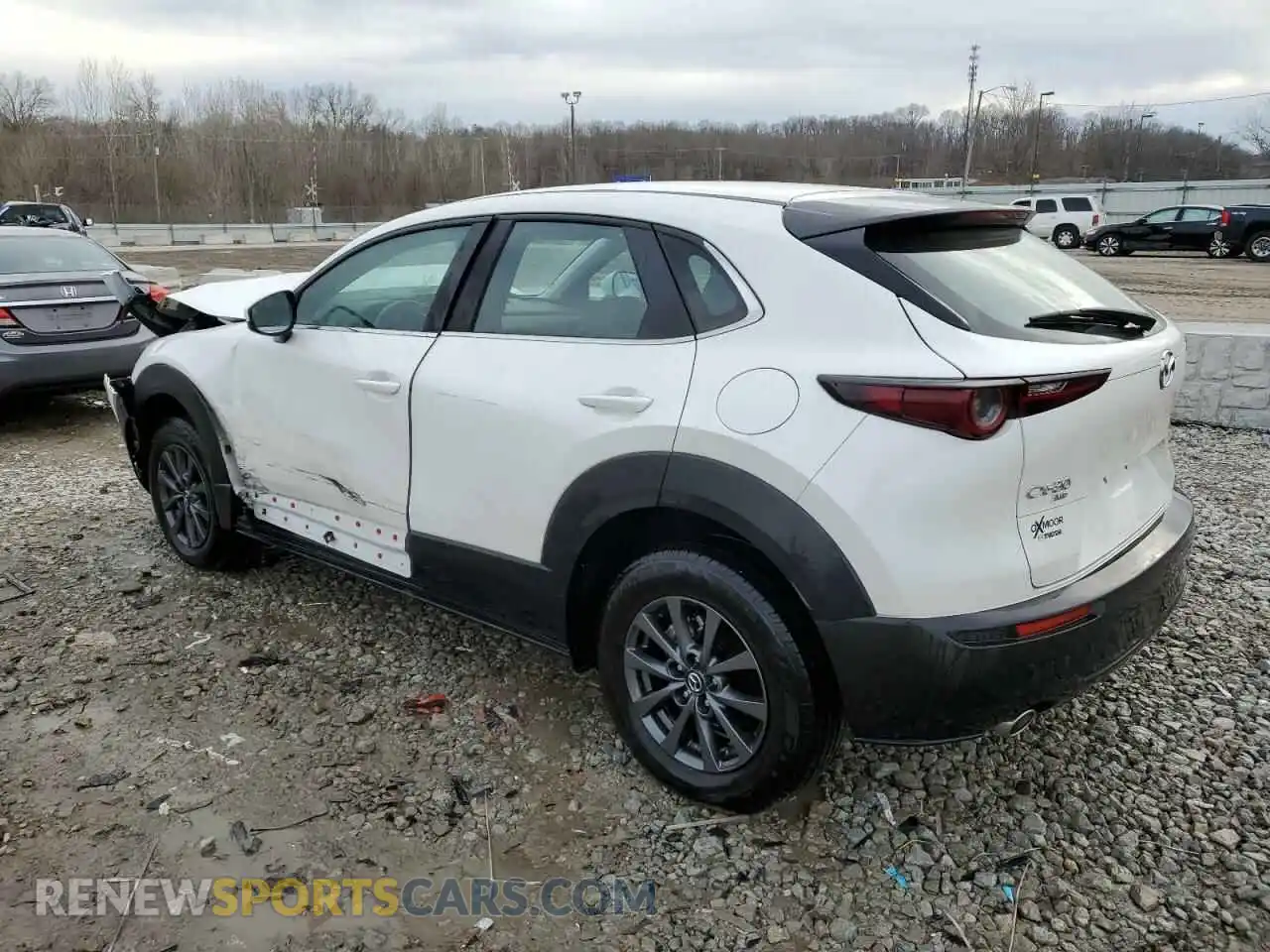2 Photograph of a damaged car 3MVDMBAM8PM552029 MAZDA CX30 2023