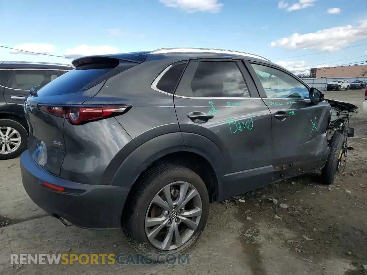 3 Photograph of a damaged car 3MVDMBBM0PM581751 MAZDA CX30 2023