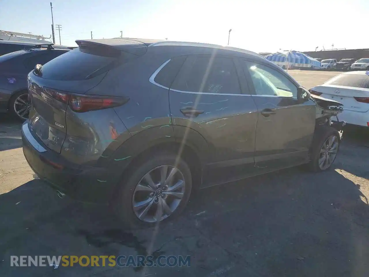 3 Photograph of a damaged car 3MVDMBBM1PM580835 MAZDA CX30 2023