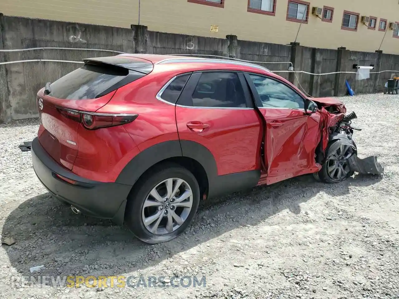 3 Photograph of a damaged car 3MVDMBBM3PM555743 MAZDA CX30 2023