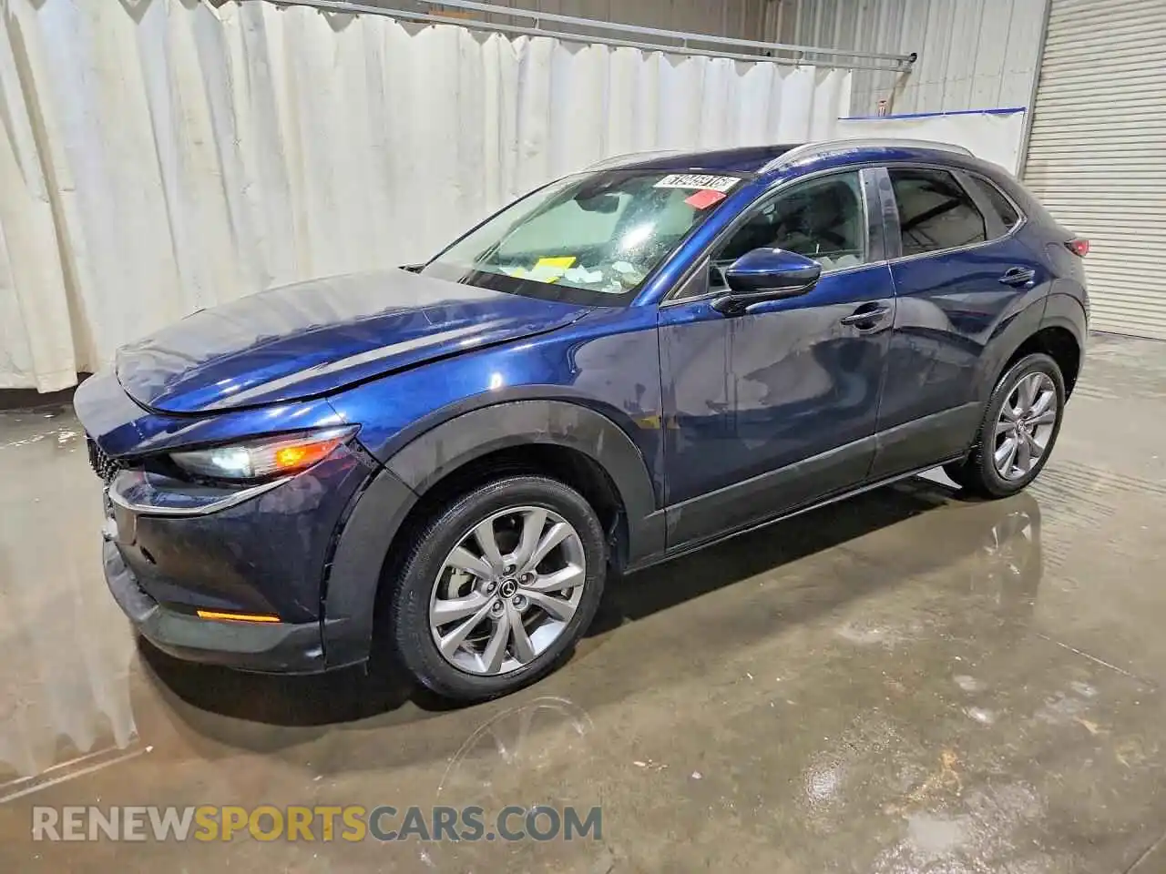1 Фотография поврежденного автомобиля 3MVDMBBM3PM585079 MAZDA CX30 2023