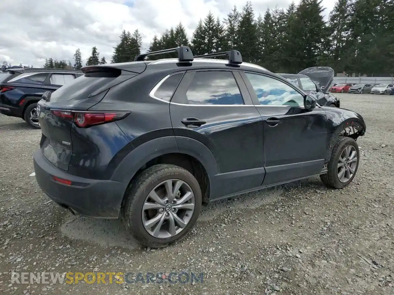 3 Photograph of a damaged car 3MVDMBBM5PM533145 MAZDA CX30 2023