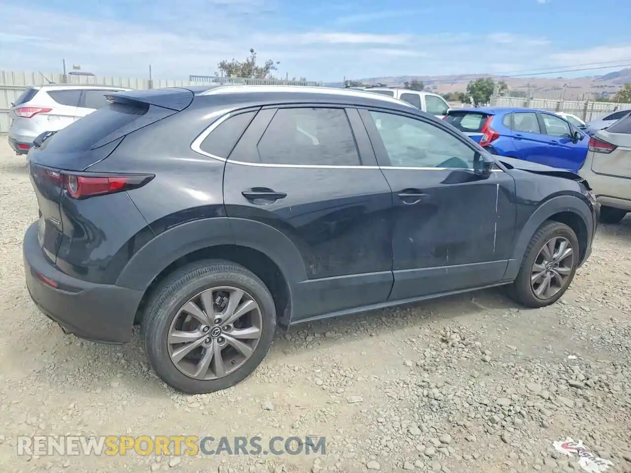 3 Фотография поврежденного автомобиля 3MVDMBBM5PM569014 MAZDA CX30 2023