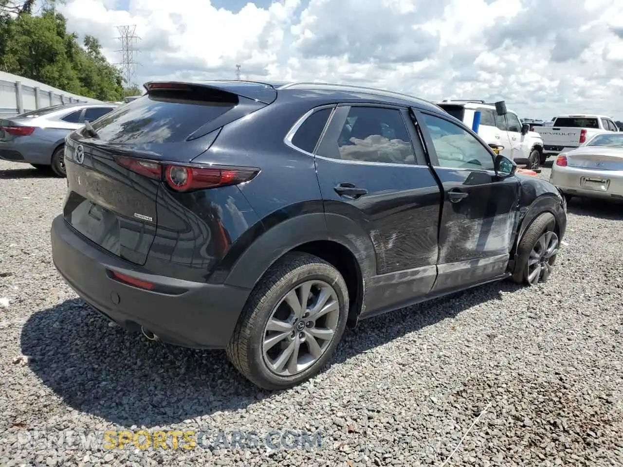 3 Фотография поврежденного автомобиля 3MVDMBBM6PM563478 MAZDA CX30 2023