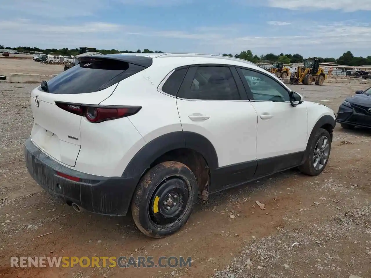 3 Photograph of a damaged car 3MVDMBBM9PM531768 MAZDA CX30 2023