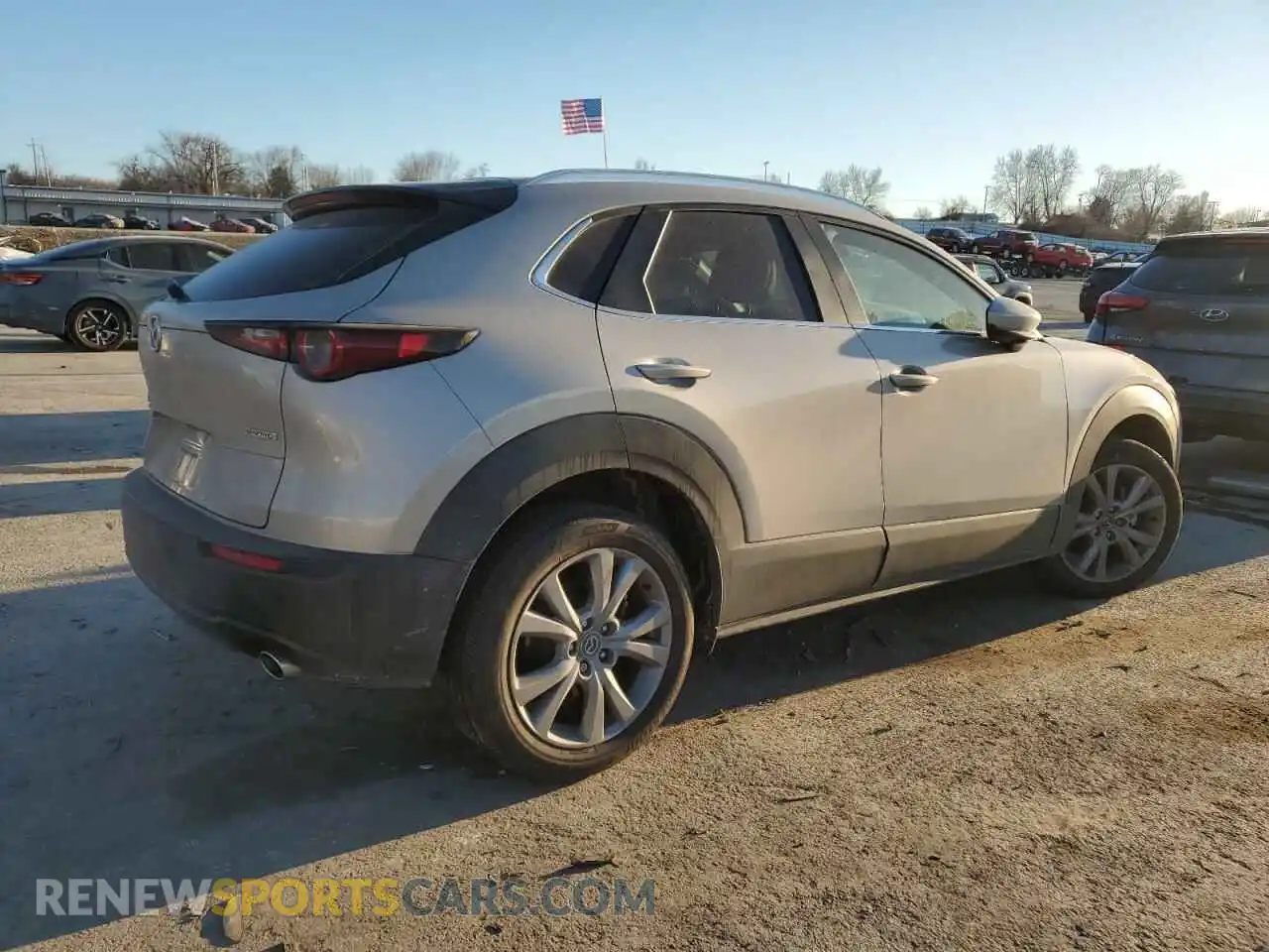 3 Photograph of a damaged car 3MVDMBBM9PM578895 MAZDA CX30 2023