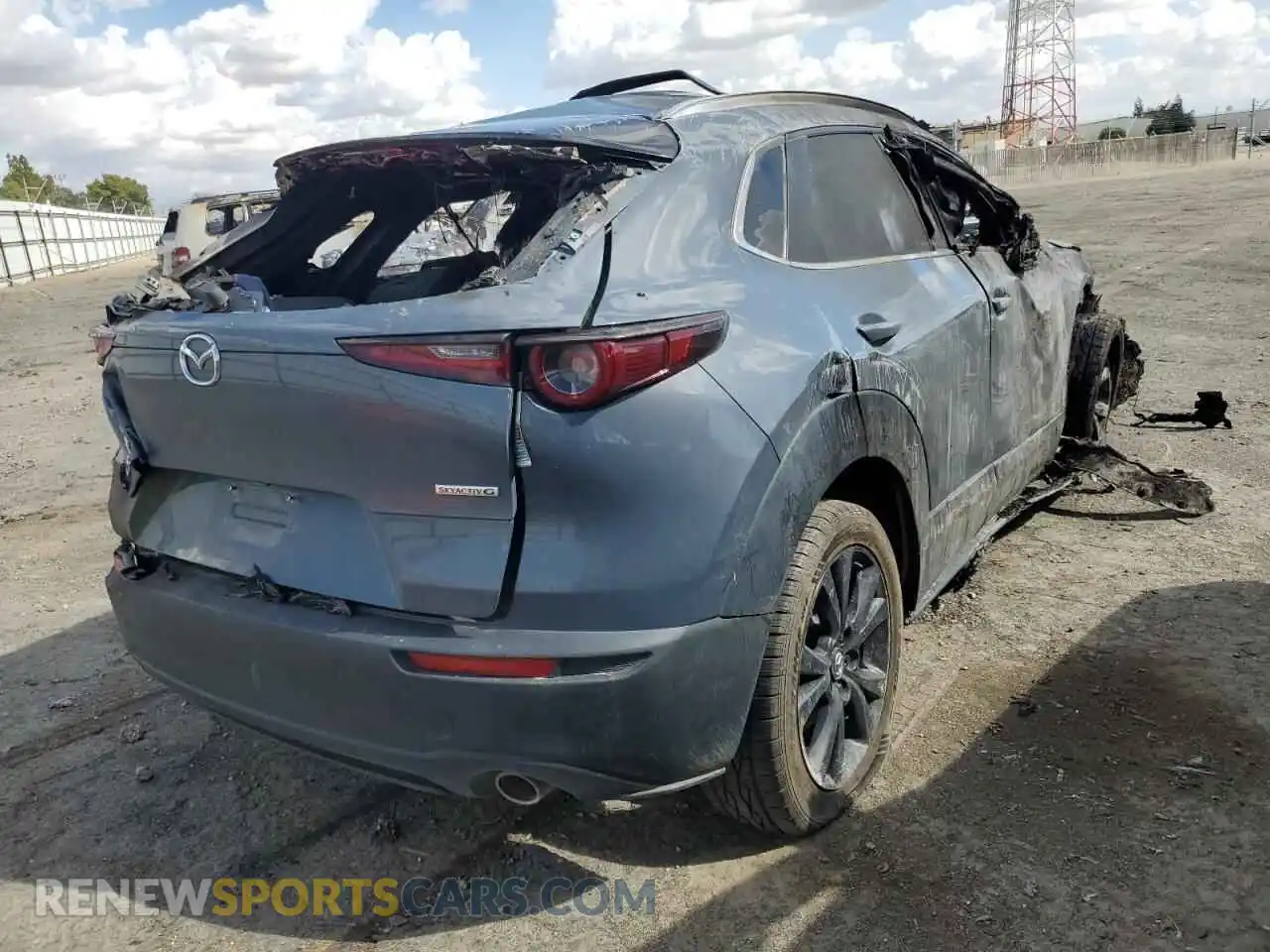 3 Photograph of a damaged car 3MVDMBCM0PM539773 MAZDA CX30 2023