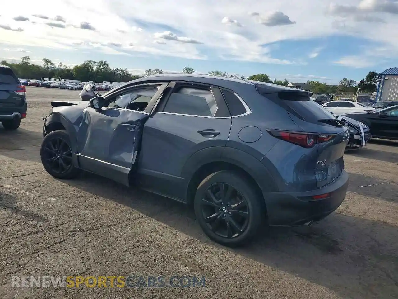 2 Фотография поврежденного автомобиля 3MVDMBCM1PM529351 MAZDA CX30 2023