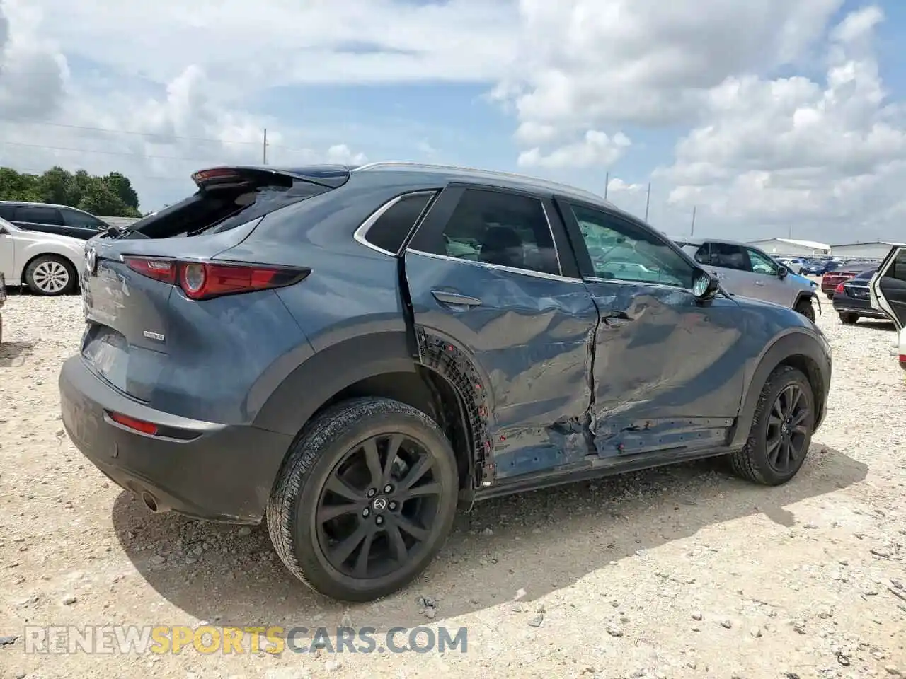 3 Photograph of a damaged car 3MVDMBCM1PM584284 MAZDA CX30 2023