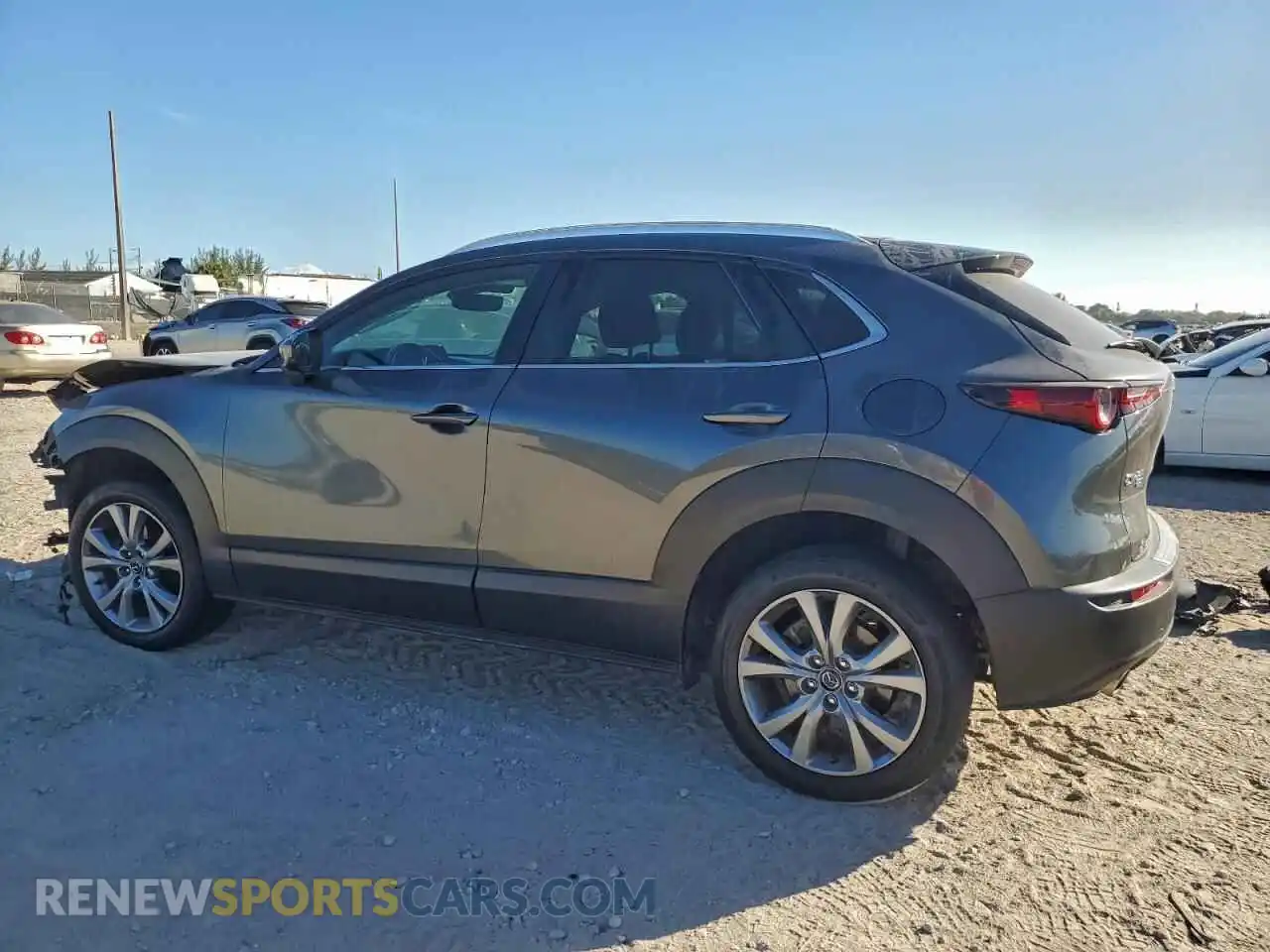 2 Photograph of a damaged car 3MVDMBCM2PM510159 MAZDA CX30 2023