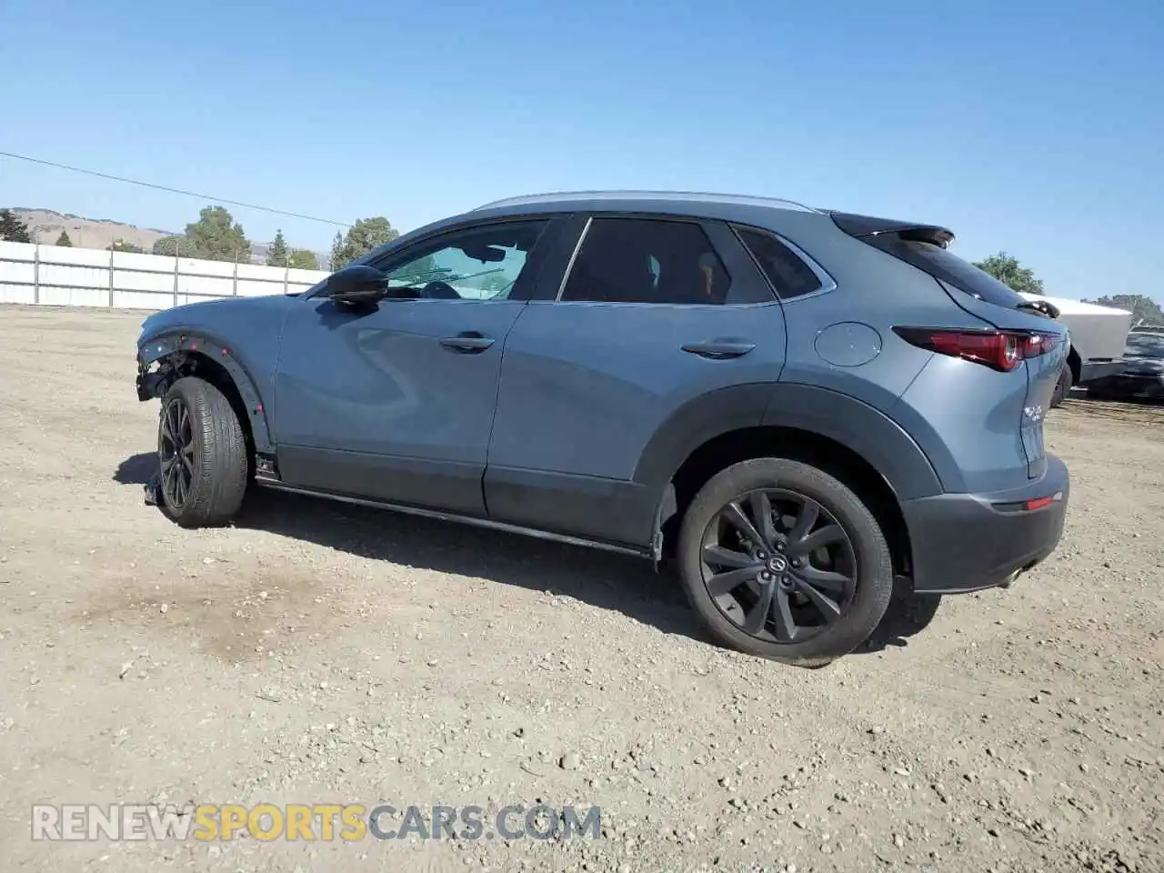 2 Photograph of a damaged car 3MVDMBCM2PM553819 MAZDA CX30 2023