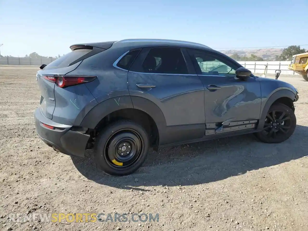 3 Photograph of a damaged car 3MVDMBCM2PM553819 MAZDA CX30 2023