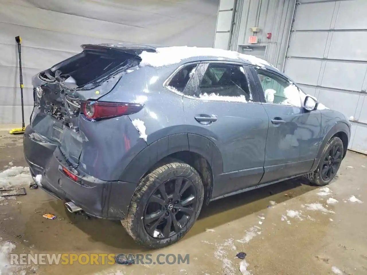 3 fotografías del automóvil dañado 3MVDMBCM3PM510123 MAZDA CX30 2023