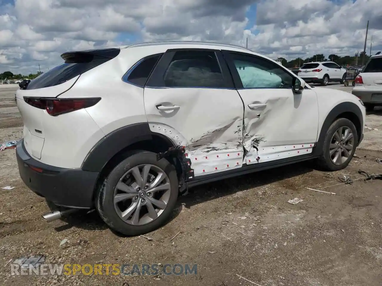 3 Photograph of a damaged car 3MVDMBCM3PM545308 MAZDA CX30 2023