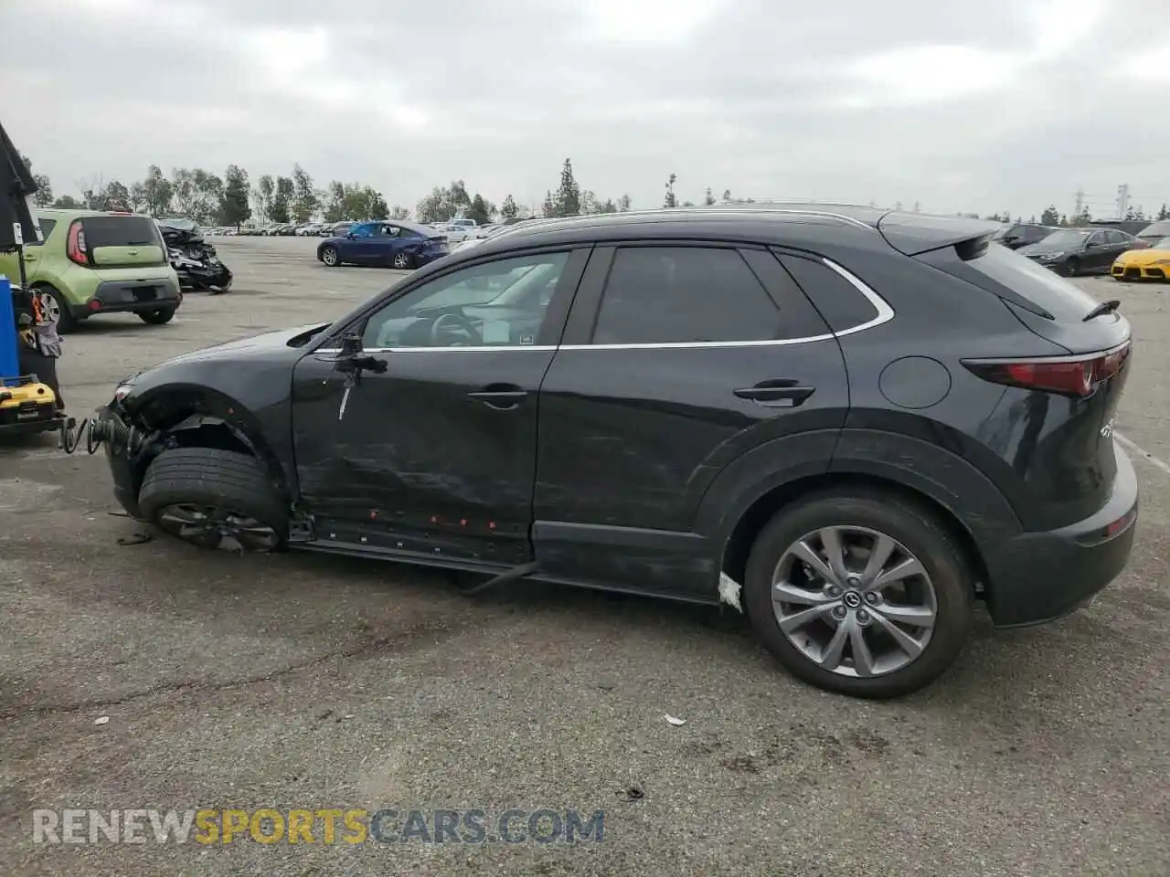2 Photograph of a damaged car 3MVDMBCM5PM515372 MAZDA CX30 2023