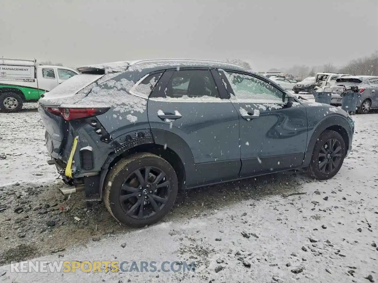 3 Фотография поврежденного автомобиля 3MVDMBCM7PM538703 MAZDA CX30 2023