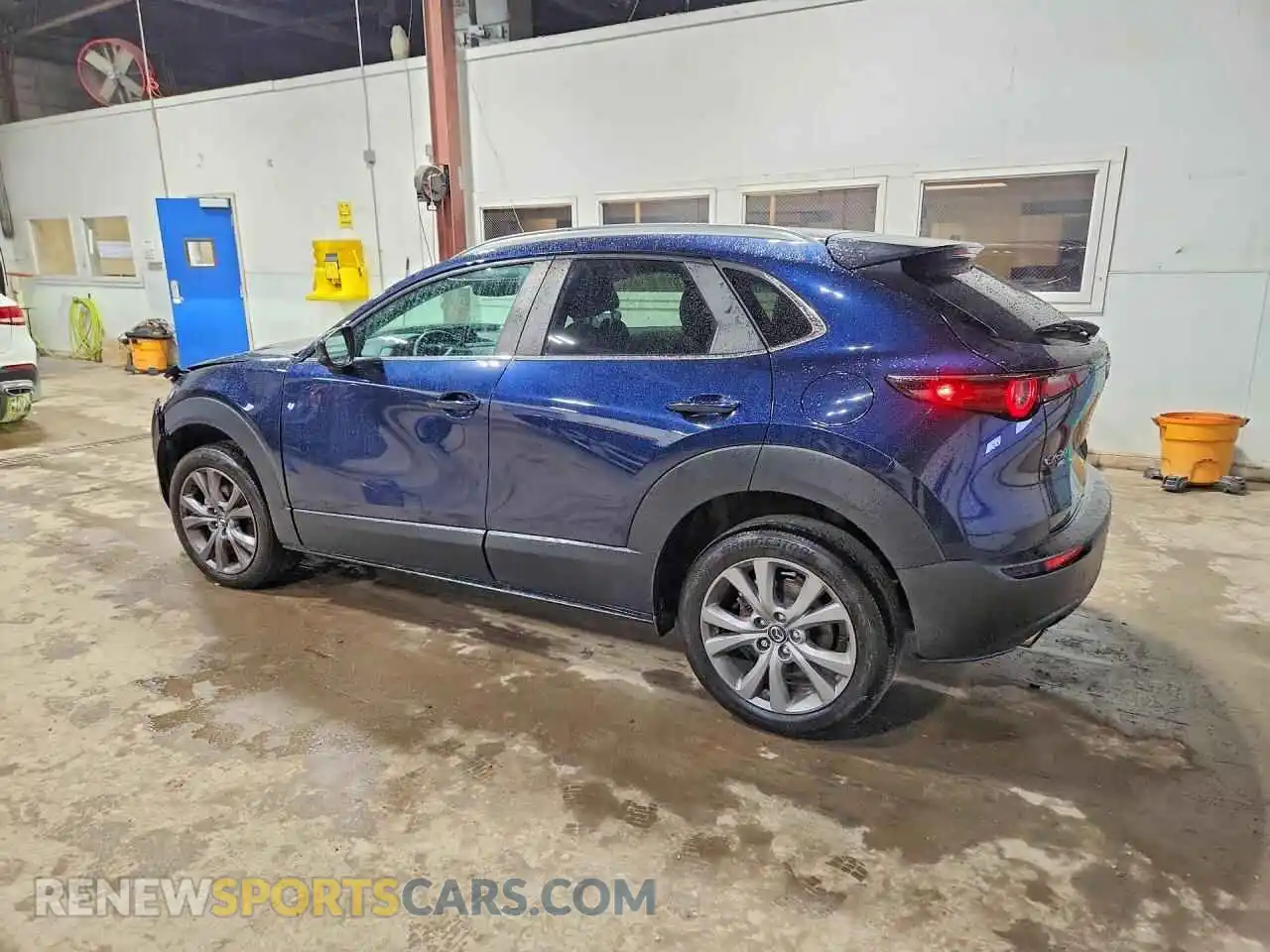 2 Photograph of a damaged car 3MVDMBCM9PM502771 MAZDA CX30 2023