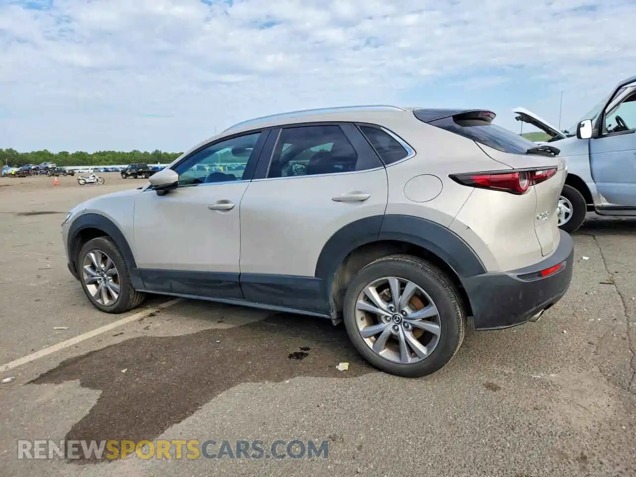 2 Фотография поврежденного автомобиля 3MVDMBCM9PM539965 MAZDA CX30 2023