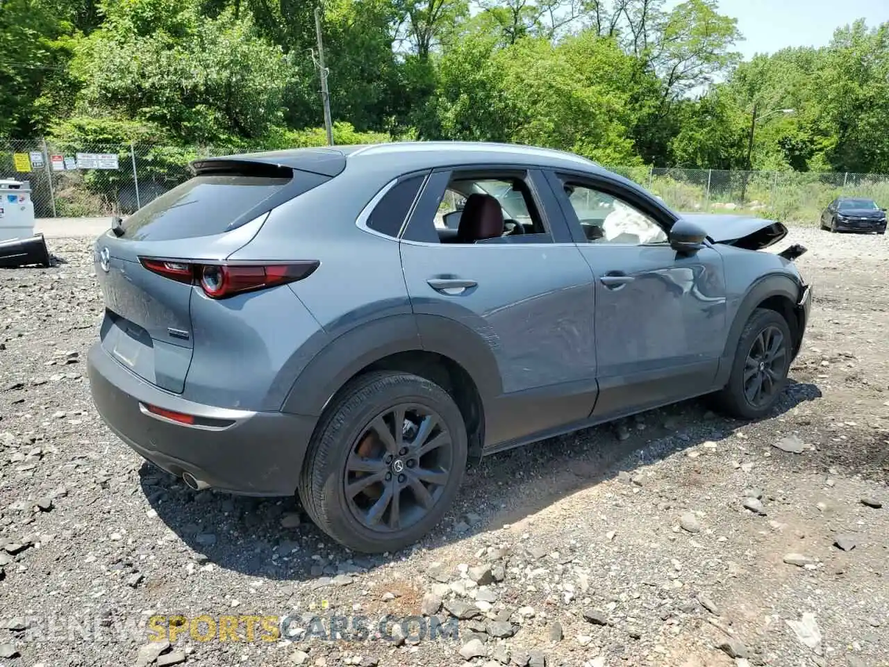 3 Photograph of a damaged car 3MVDMBCM9PM573324 MAZDA CX30 2023