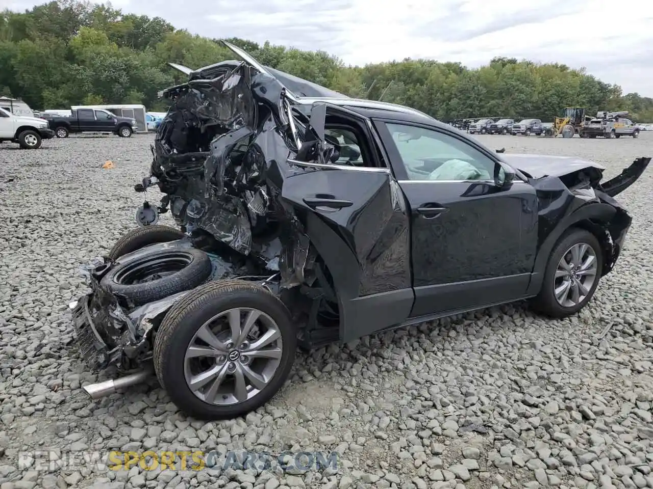 3 Photograph of a damaged car 3MVDMBDM0PM541683 MAZDA CX30 2023