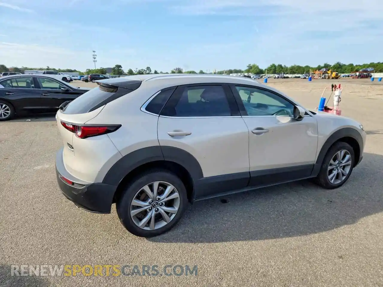 3 Photograph of a damaged car 3MVDMBDM6PM511698 MAZDA CX30 2023