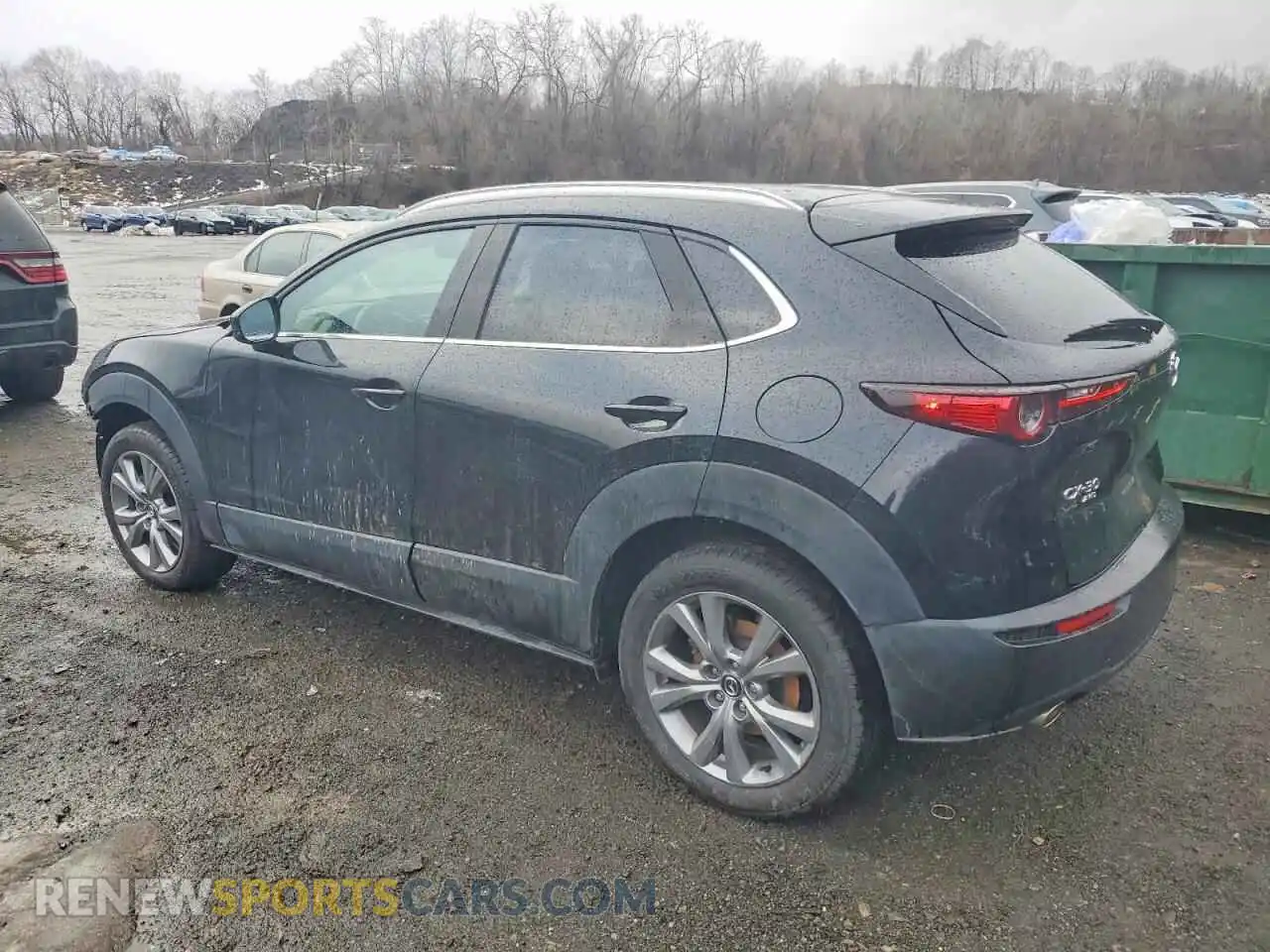2 fotografías del automóvil dañado 3MVDMBDM6PM519638 MAZDA CX30 2023