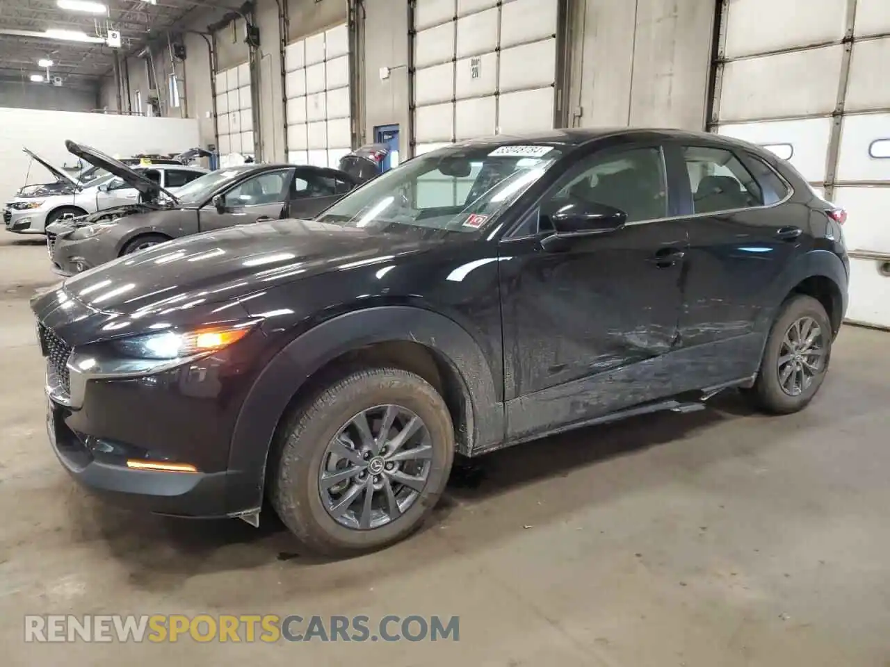 1 Photograph of a damaged car 3MVDMBAM1RM643453 MAZDA CX30 2024