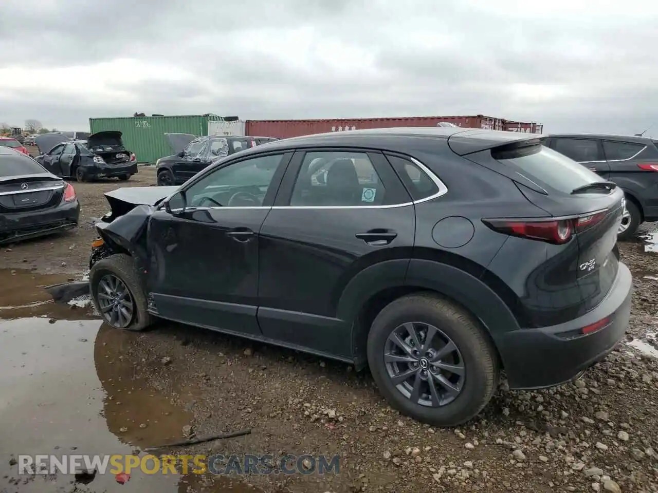 2 fotografías del automóvil dañado 3MVDMBAM3RM610096 MAZDA CX30 2024