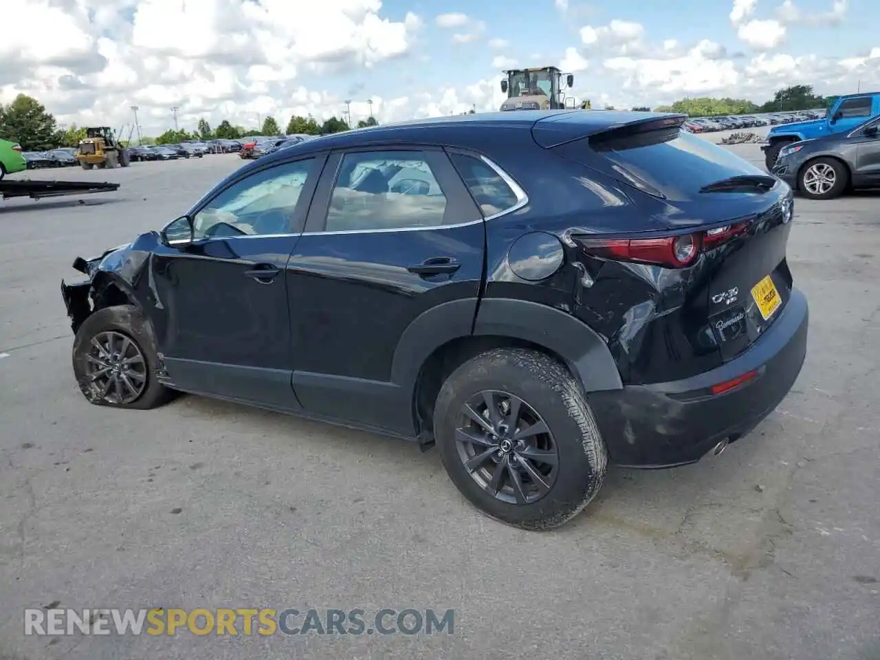 2 Photograph of a damaged car 3MVDMBAM7RM612434 MAZDA CX30 2024