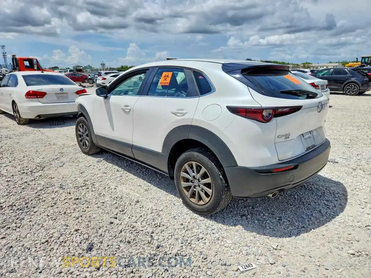 2 Photograph of a damaged car 3MVDMBAM7RM675520 MAZDA CX30 2024