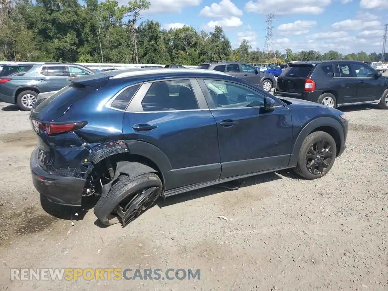 3 Photograph of a damaged car 3MVDMBBM0RM687149 MAZDA CX30 2024