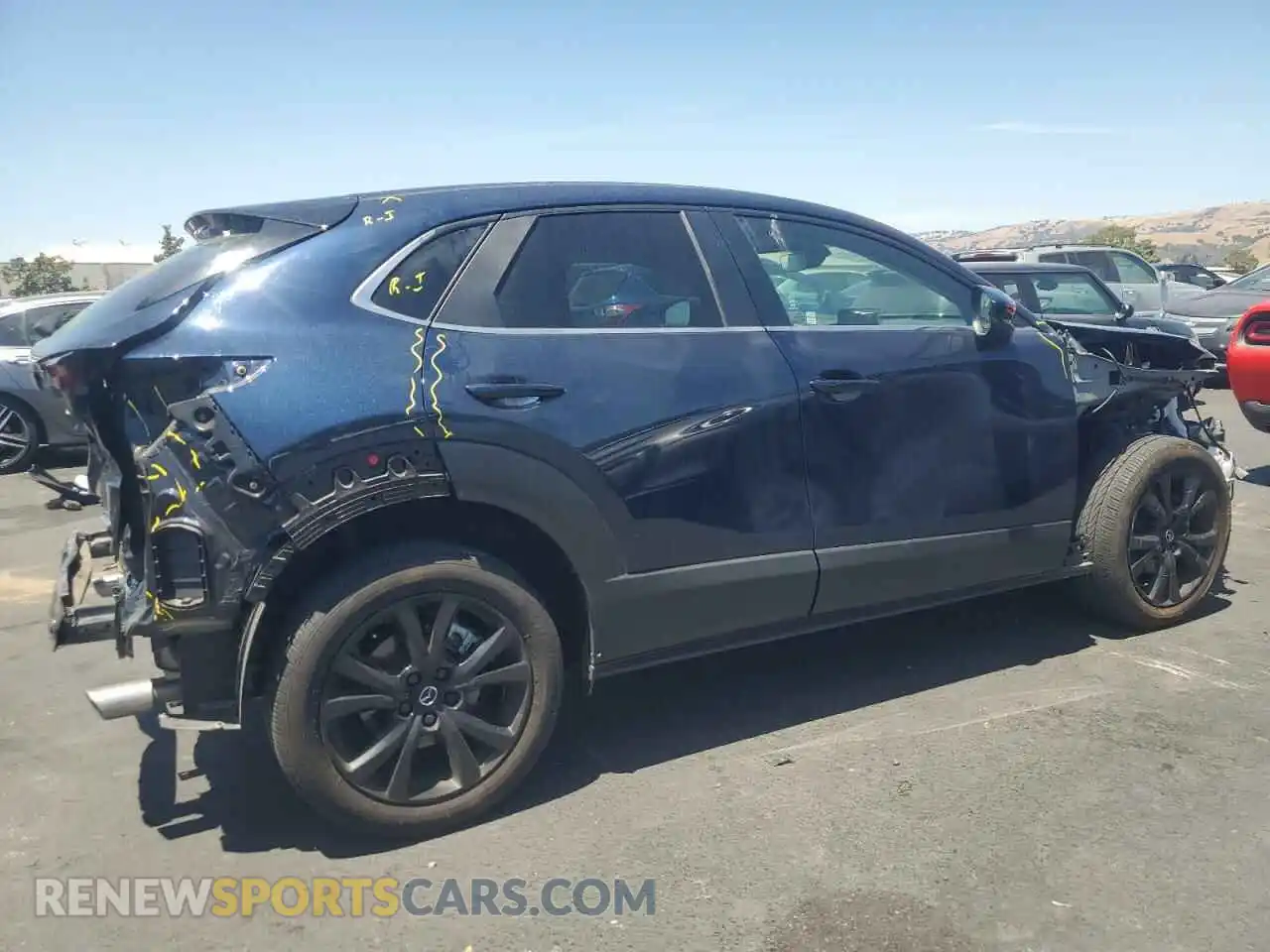 3 Фотография поврежденного автомобиля 3MVDMBBM1RM620852 MAZDA CX30 2024