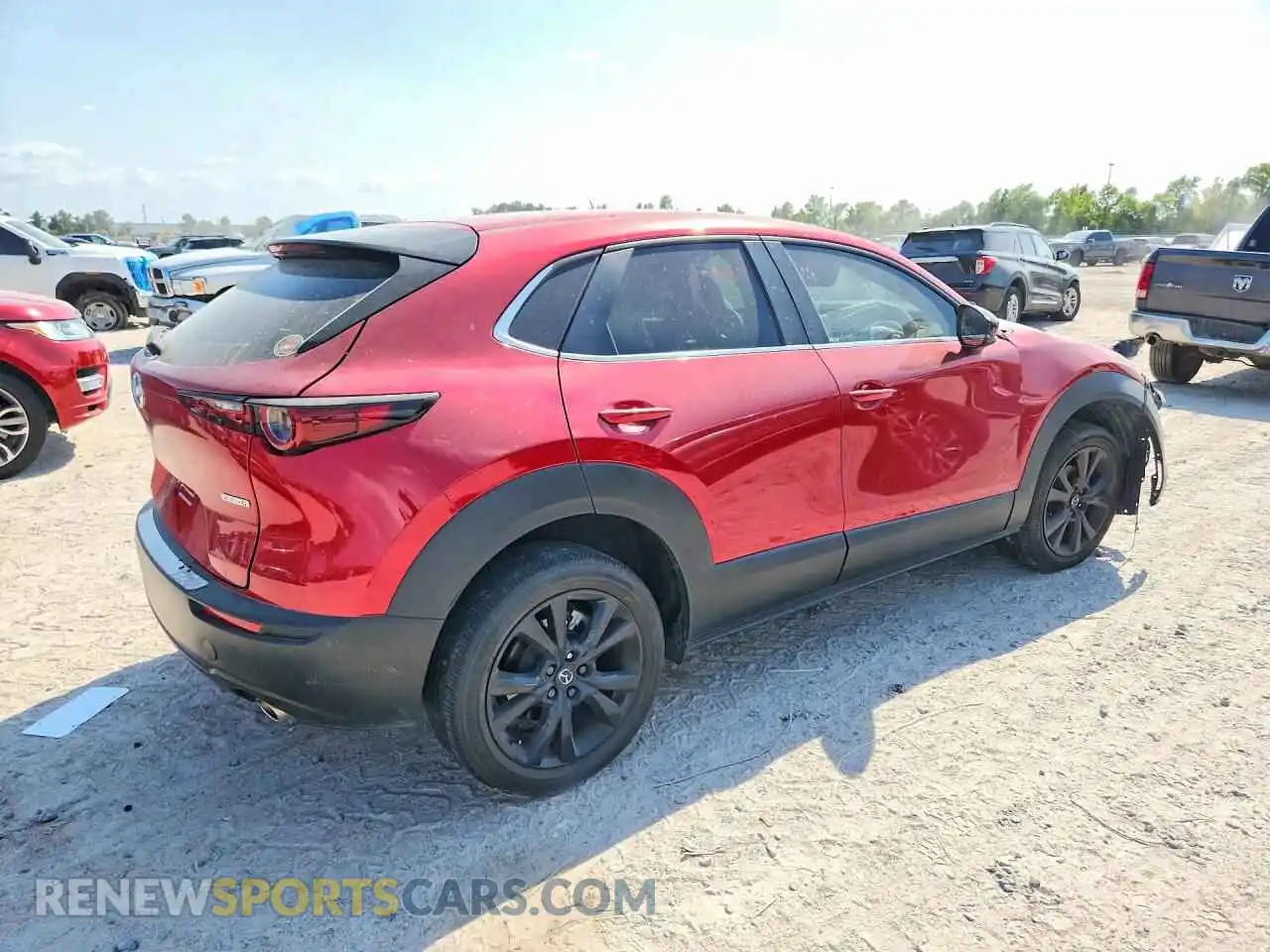 3 Photograph of a damaged car 3MVDMBBM1RM623217 MAZDA CX30 2024