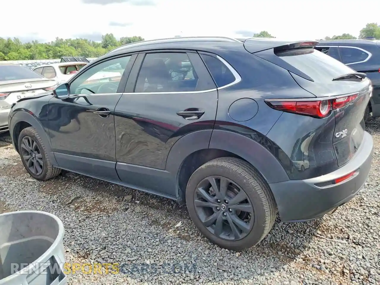2 Photograph of a damaged car 3MVDMBBM1RM657903 MAZDA CX30 2024
