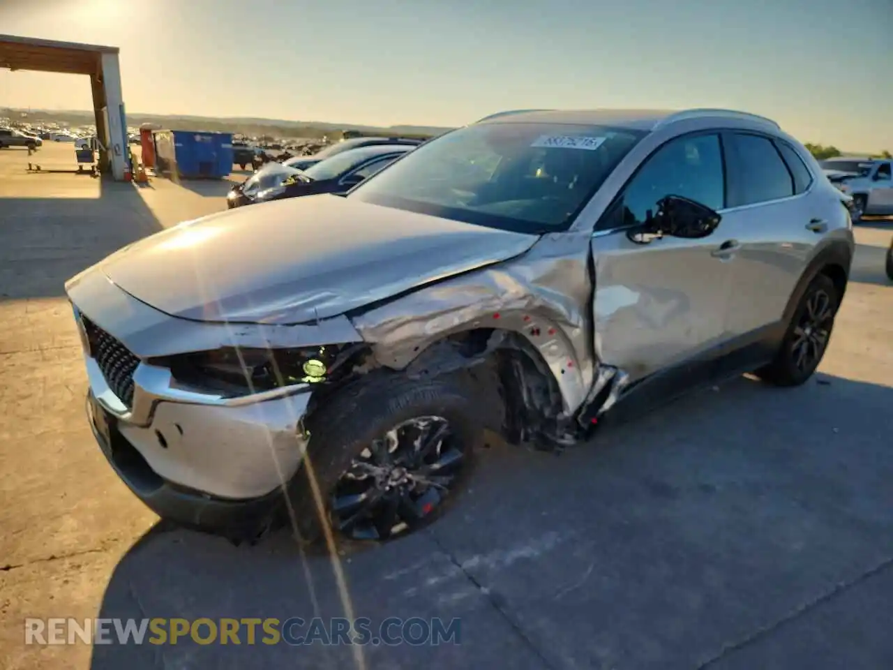 1 fotografías del automóvil dañado 3MVDMBBM1RM673910 MAZDA CX30 2024