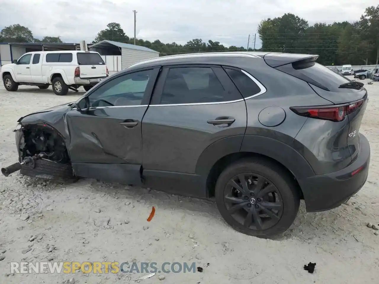 2 Photograph of a damaged car 3MVDMBBM2RM602666 MAZDA CX30 2024