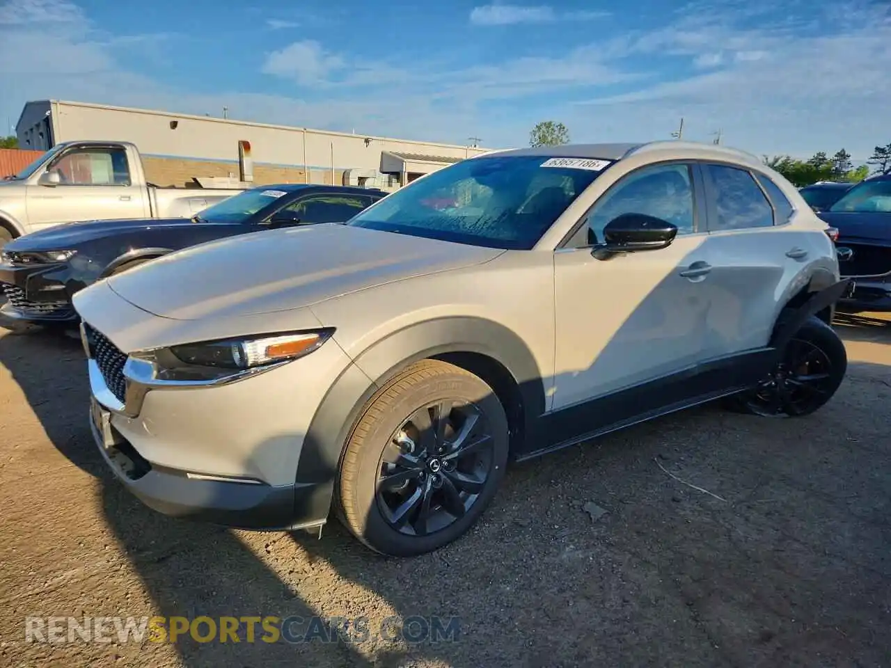 1 fotografías del automóvil dañado 3MVDMBBM2RM646621 MAZDA CX30 2024