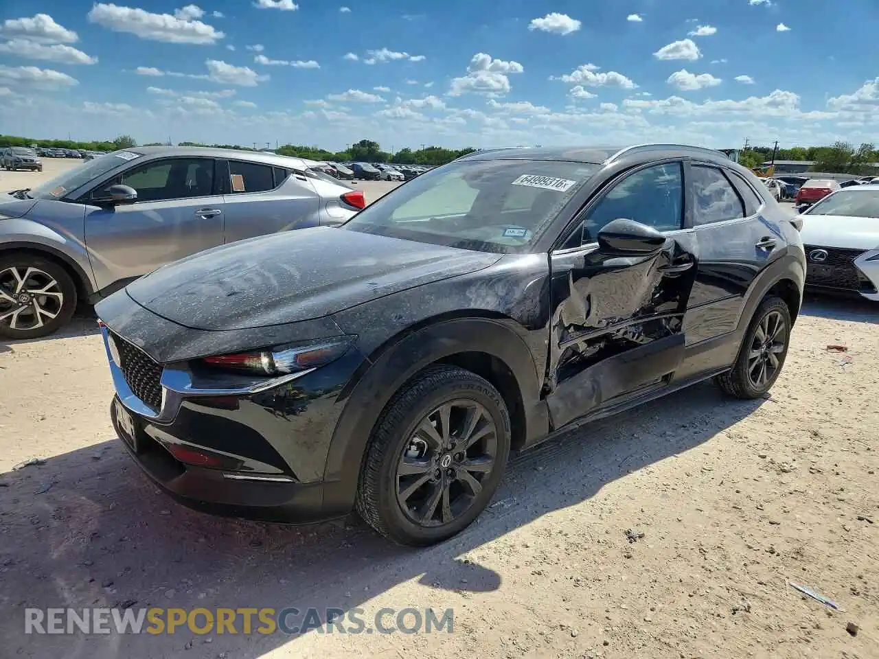 1 Photograph of a damaged car 3MVDMBBM3RM660253 MAZDA CX30 2024